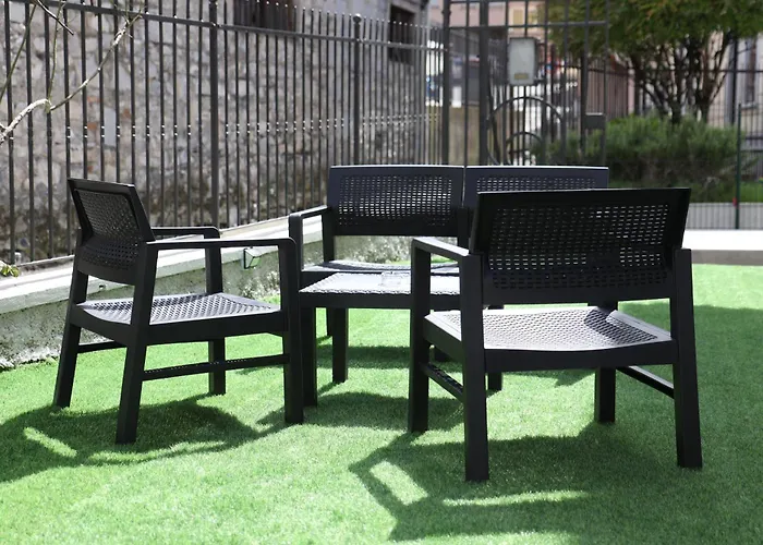 Apartment Sweet Dreams