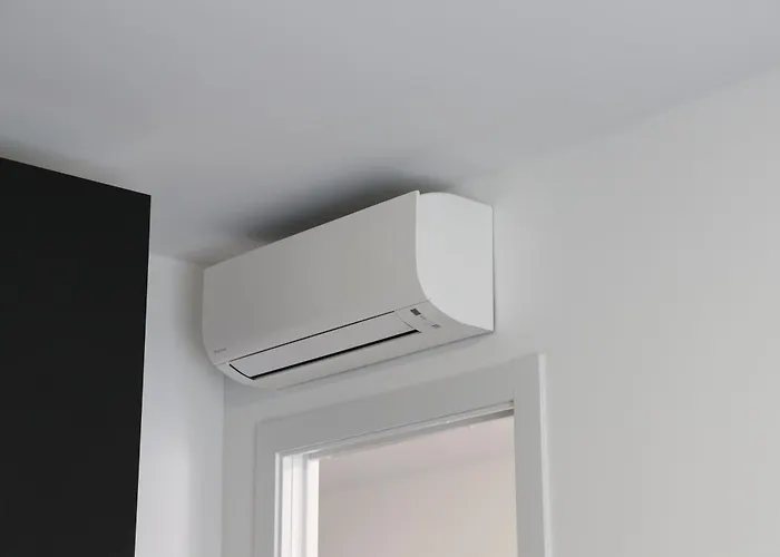 Apartment Sweet Dreams *